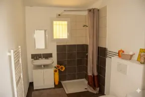 Sommerhus Tournesols sud ardèche 2 til 5 personer swimmingpool 3 Frankrigs ører - Image 3