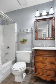 Beautiful+Spacious+FencedYard🐕Grill+Patio+Walk2Park+27MileBikeTrail🚴‍♀️ - Image 3