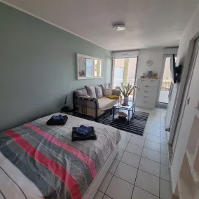 PRETTY STUDIO quiet, well located for the beaches of St Raphael and Frejus - Image 5