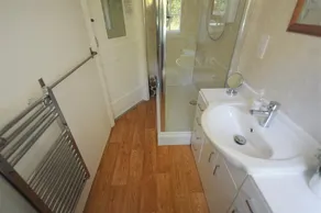 ST GABRIELS COTTAGE, pet friendly, with a garden in Chideock - Image 3