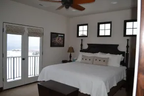 Lake Chelan Serene Villa - Image 4