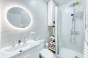 House 8 persons - Subway + train station / Private parking lot / Wifi / CDG airport / - Image 5