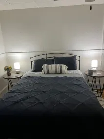 Cozy 1 Bedroom, Ideal for Traveling Professionals - Image 4
