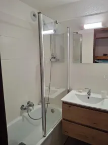 Appartement Type F1, Pistes Accessibles Skis aux Pieds - Image 4