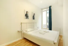 Chenier 2BDR - Two Bedroom Apartment, Sleeps 6 - Image 4