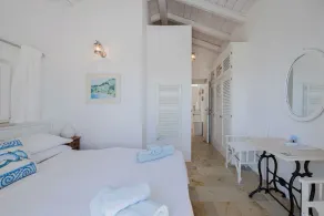 Pepe's Villa in Loustri on NE coast with private pool, WiFi, AirCon. Sleeps 4. - Image 5