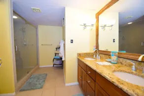 Harbour Island 304K condo - Image 3