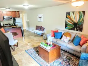 Perfect Lake Retreat - Image 4
