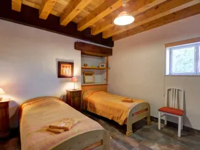 Spacious cottage with private pool and pets allowed in Saint-Priest-la-Prugne - Image 5