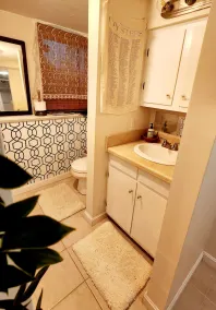 Beach, marina, restaurants! 1 bedroom, living room, bath with private entrance! - Image 4