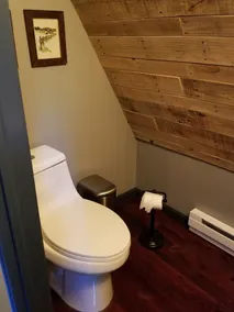 Your own private Pine House! - Image 5
