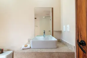 Santuario Apartments - Image 2
