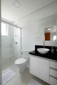 Nouvel appartement dans le coin nord des Britanniques avec espace de loisirs. Wifi, NetFlix et Split. - Image 3