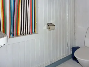 5 person holiday home in Kalvsvik - Image 3