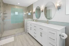 SWIM SPA! Amazing Bay Views! Brand-New Luxury Home/ 1-block to Ocean - Image 4