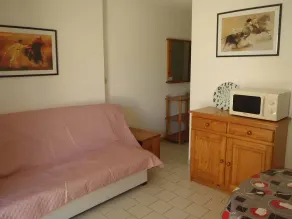APT 3 ROOMS 32m2 + TERRACE 13m2 REF 4050 - Image 4