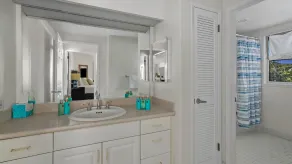 Emmalani Court 521 By Parrish Kauai - End location with AC and near pool - Image 2