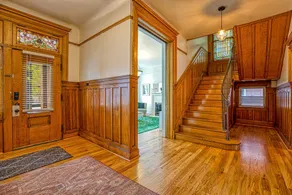 Huge 6 bed, 3.5 Bath Home 2 KING BEDS FAMILY SHAW NEIGHBORHOOD - Image 2