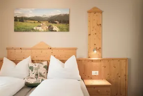 hver dag vågner op med udsigt over de vidunderlige bjerge i Sydtyrol ... - Image 5