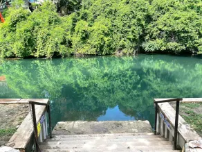 River City Resorts: INV 101: Free Tubes, On Comal, Walk to Schlitterbahn - Image 2