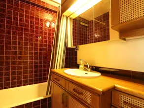 Appartement 6 pers. à Saint-Chaffrey avec balcon sud, parking, casier à skis et équipements complets - Image 2