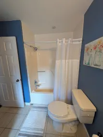 The Lazy Bear Condominium- Pet Friendly! - Image 5