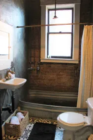 Historic 1BR Free Parking Shared Lounge - Image 3