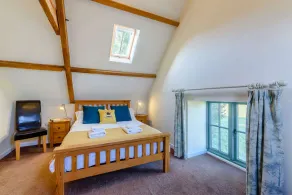 Two Bedroom Family Friendly Holiday Cottage in the Cotswolds - Will's Cottage - Image 4