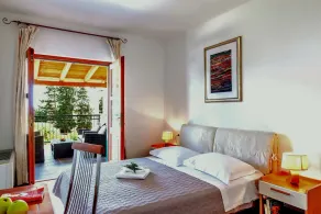Hervorragende Villa mit privatem Pool und Garten - Image 4