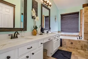 Amenities Galore! Heated Pool, Play Structure, Putting Green - Image 3