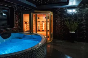 Luxury holiday villa, pool, sauna, jacuzzi - Image 5