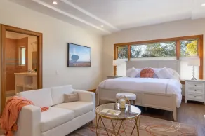 Incredible Sebastopol Estate Surrounded by Vineyards - Image 5