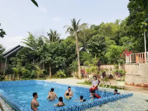 Beautiful Family Bungalow with swimming pool  5 mins to the beach. - Image 5
