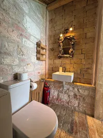 Villa Seashore: Dreamy villa by the sea side with heated pool - Image 4