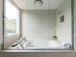 \"THE WAVE\" is a Modern home that is the ideal retreat for Hamptons living. - Image 3