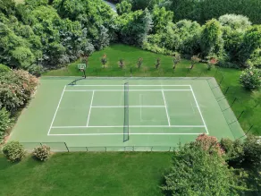 Bridgehampton Estate, Private Tennis, Minutes from Ocean Beaches - Image 3