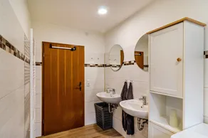 Casa de Férias 'Haus Störtebeker' com Terraço Privado e Wi-Fi - Image 4