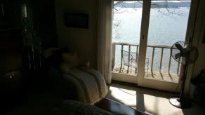 (301) Stunning view, LBL nearby, quiet street, dock access, on site boat rental - Image 4