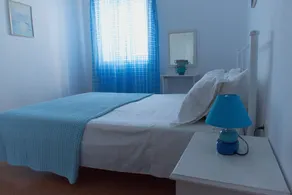 Quite and comfortable  house, 5 minutes from Naoussa and her beautifull beaches - Image 5