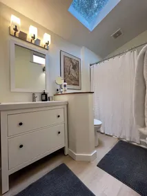 South Beach Cozy Cottage - Waterfront Perfection - Image 2