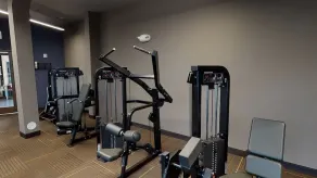Landing | Chic 1BD, Gym - Image 2