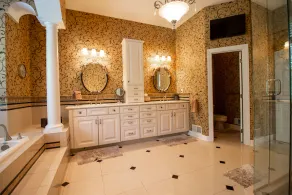Razor Creek Estates - Dream Home! - Image 3