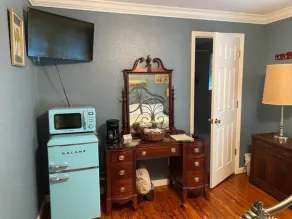 03) The Sweet Bay Room - Image 4