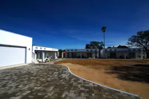 Little Bush Guesthouse - Image 3