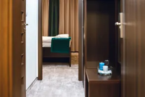 Hotel Crystal - Image 2