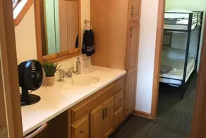 “The Lake house” Private BEACH; SLEEPS 16!!! - Image 2
