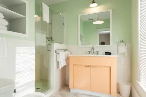 Retro Apartment | Furnished Monthly Rental in Belmont - Image 2
