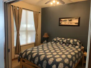 Ground Floor Condo at Creekside - pet friendly, ski-in/out, large mudroom - Image 5