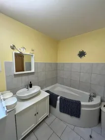 Maison*** with private pool 20 minutes from Lac du Salagou - Image 4