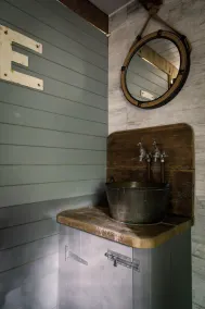 Cabin in the woods with hot tub | Perfect for two - Image 4